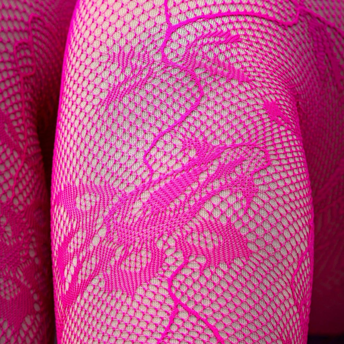 Fishnets - Pomegranate